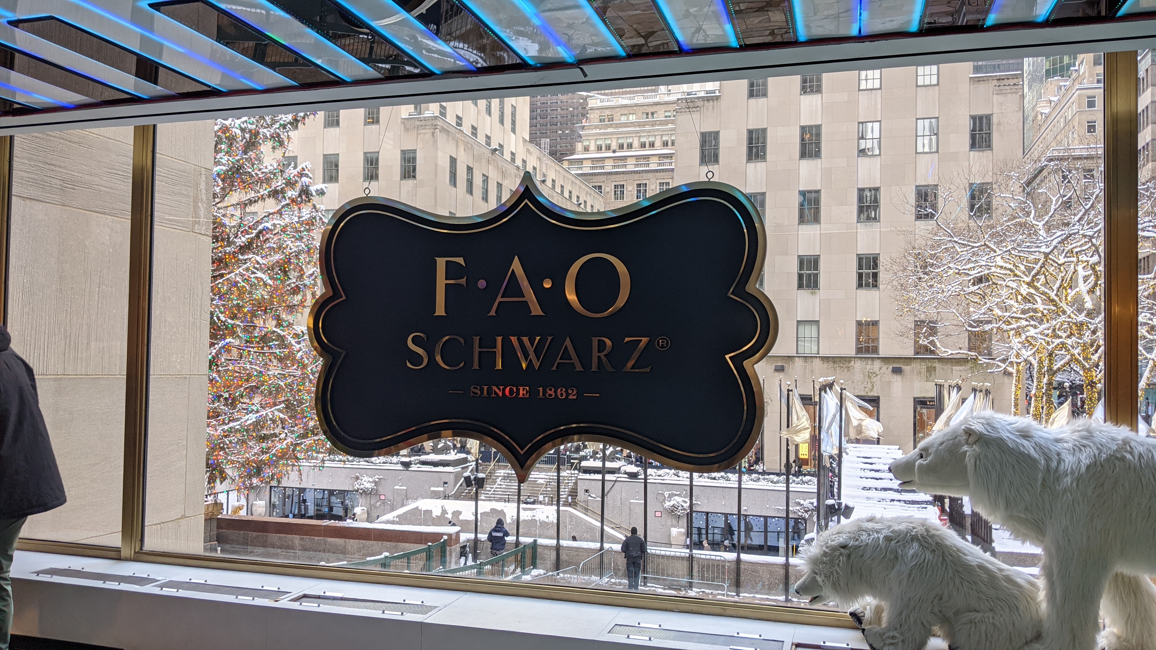 F.A.O. Schwarz – New York Toy Story
